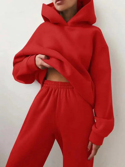 Elevate Your Comfort with Our Cozy Two-Piece Fleece Tracksuit Set for Women