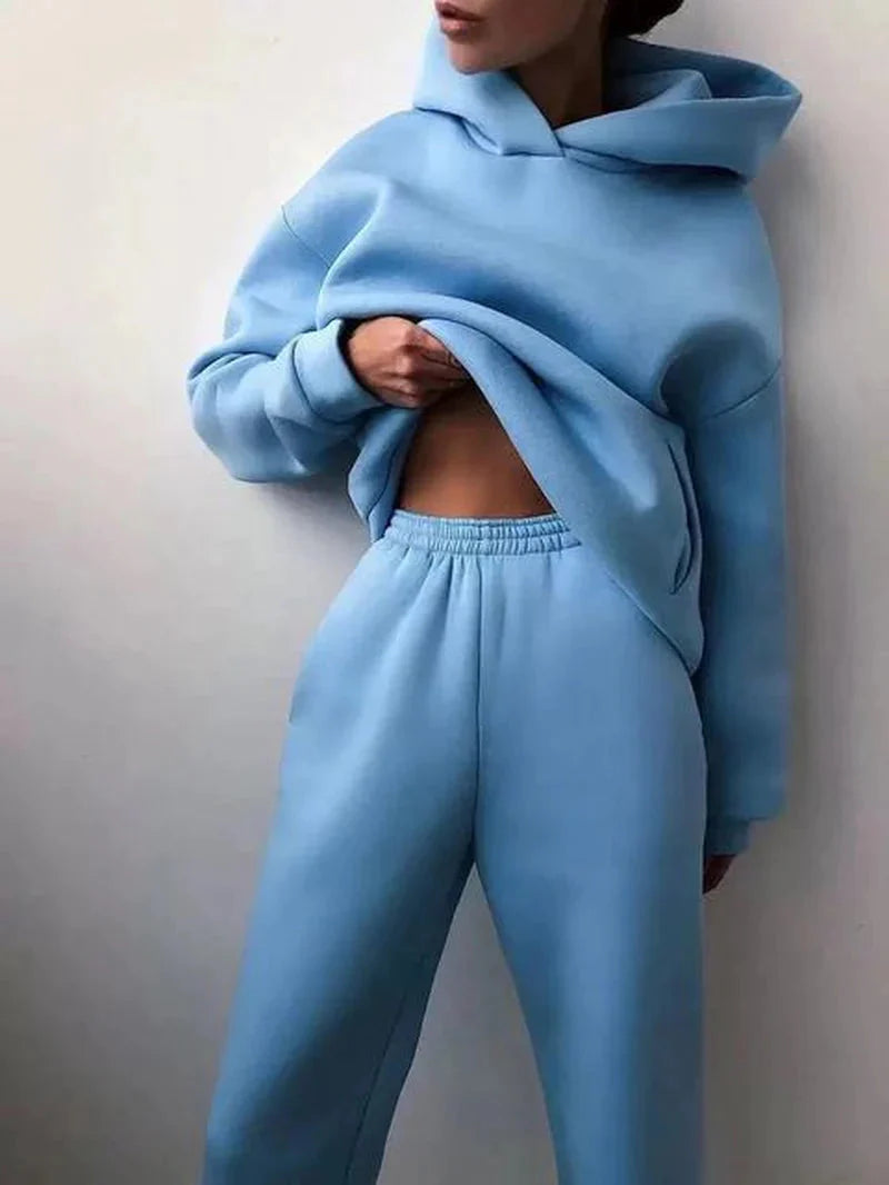 Elevate Your Comfort with Our Cozy Two-Piece Fleece Tracksuit Set for Women